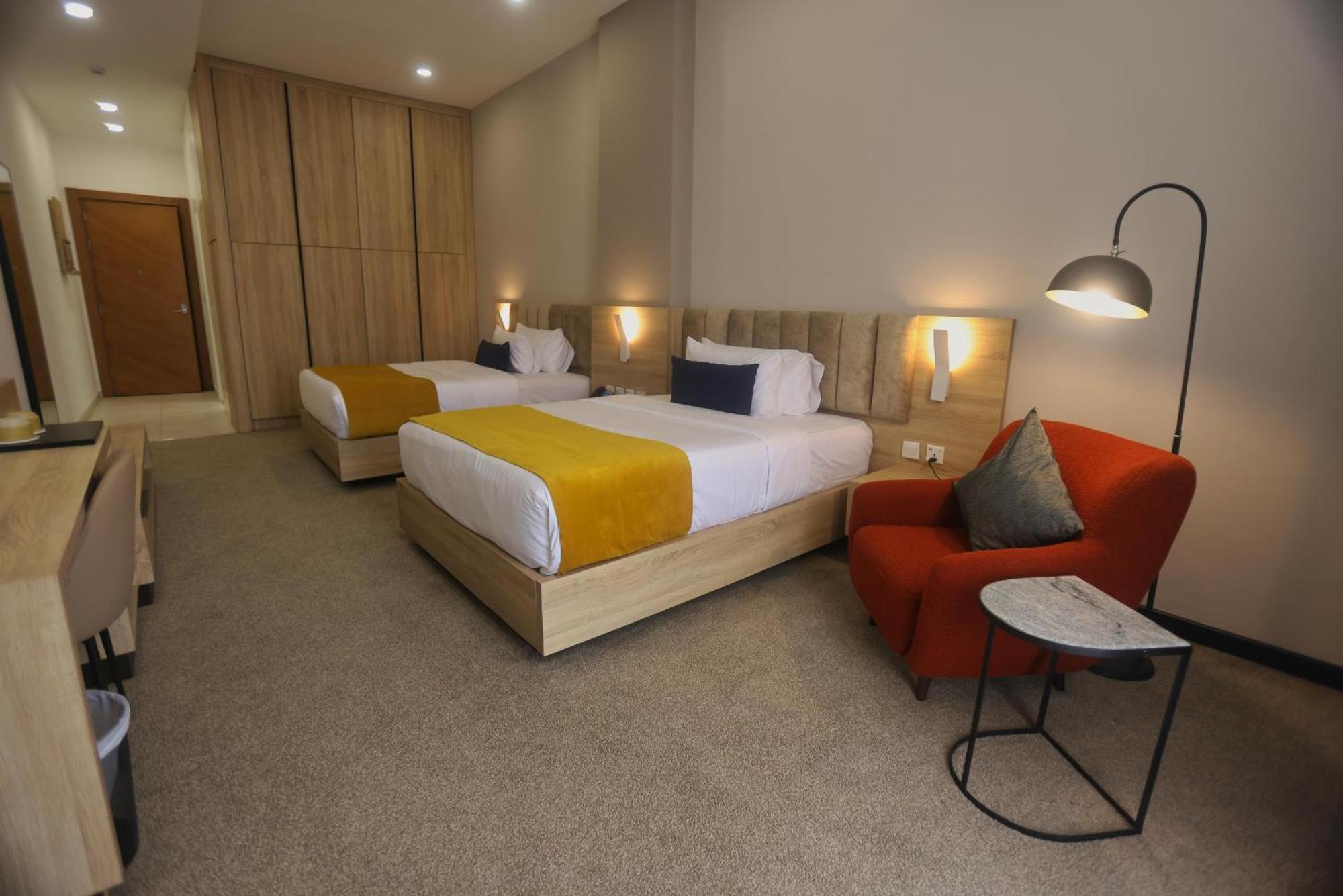 Eden Gardens Hotel Аккра Экстерьер фото